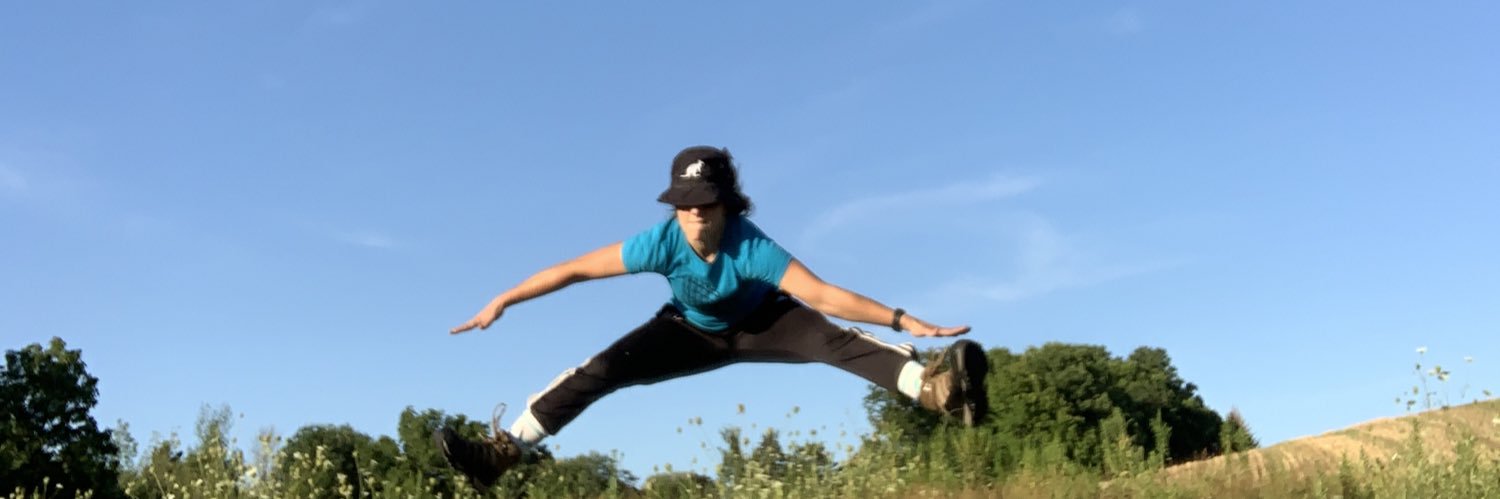 hanavezzzy's profile banner image
