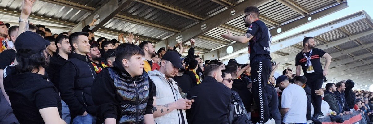 tertipovic's profile banner image