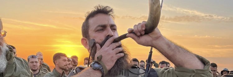 pazoben's profile banner image