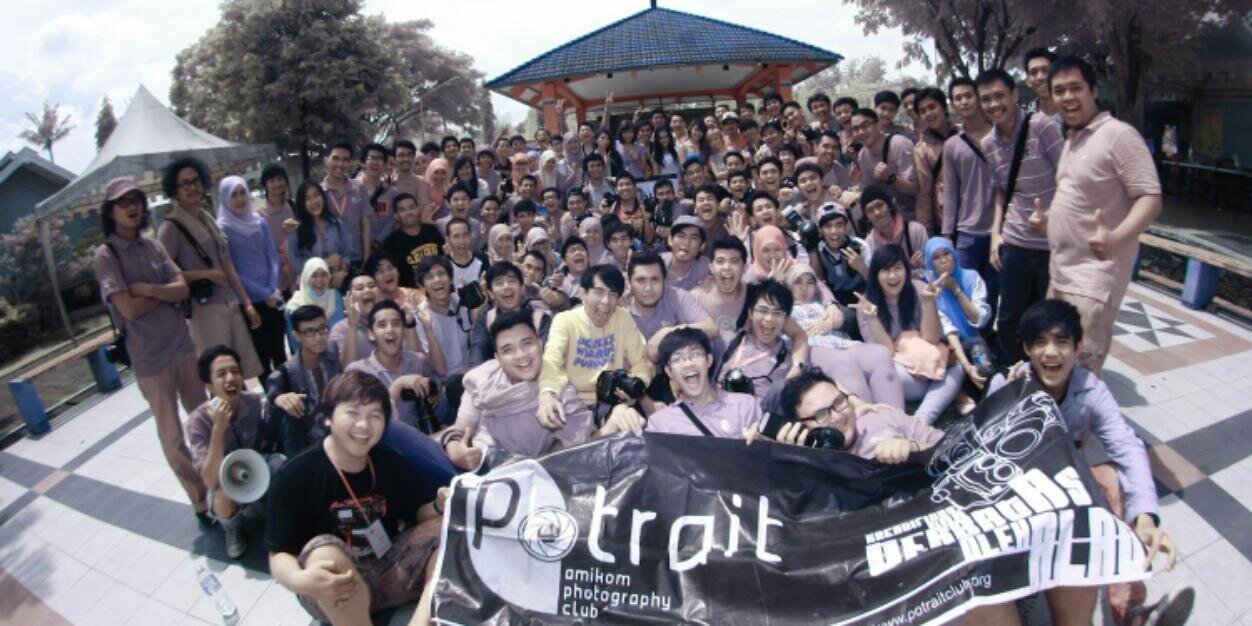 Potrait_Amikom's profile banner image