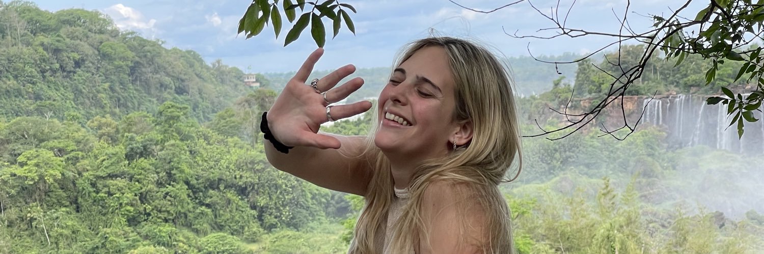 Josefina_Cb's profile banner image