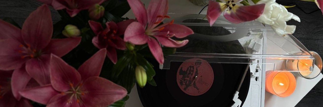 veyahapite's profile banner image