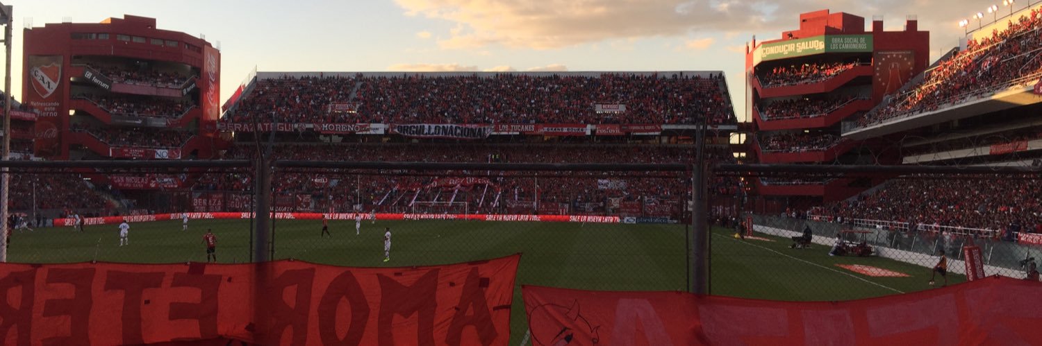 santiruager's profile banner image