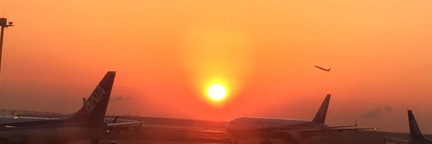 moco070119's profile banner image