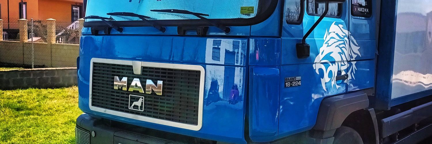 pylracing's profile banner image