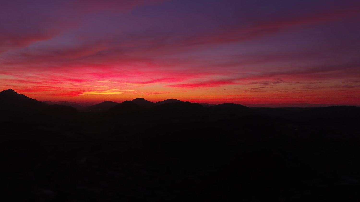 jonas_schweizer's profile banner image