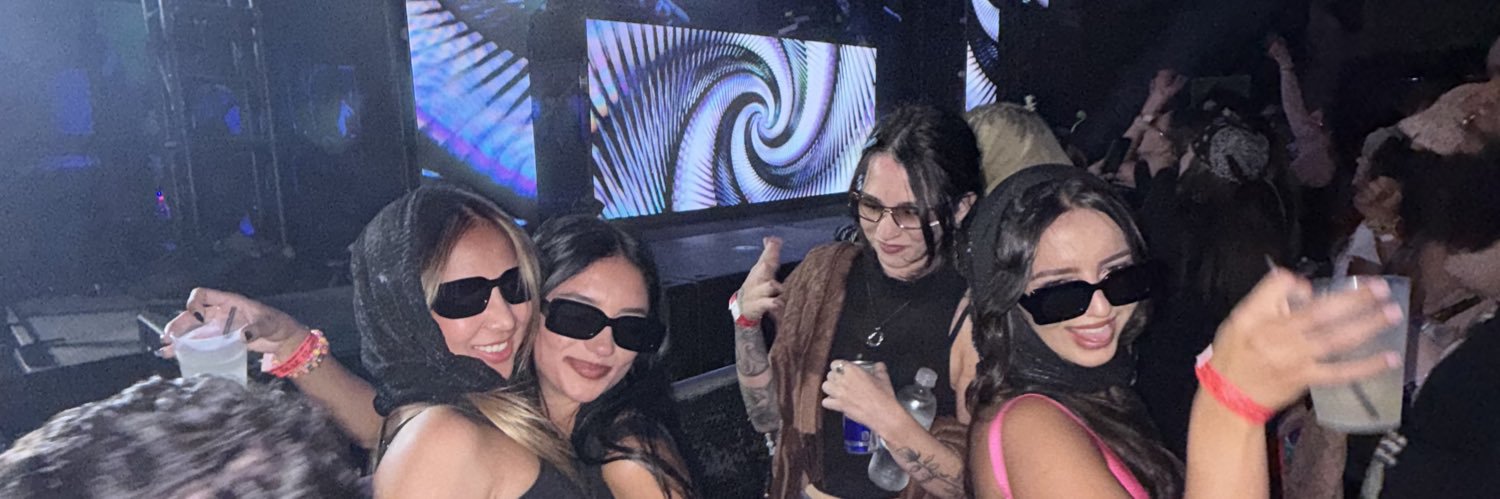 offlinecamila's profile banner image