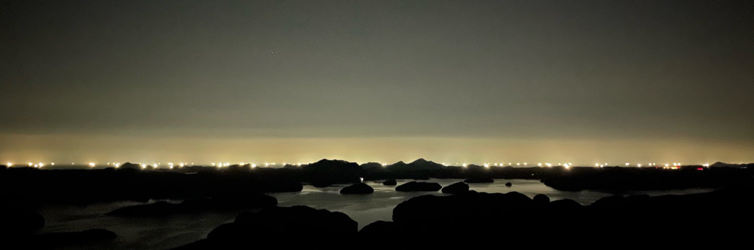 lugvyrobe's profile banner image