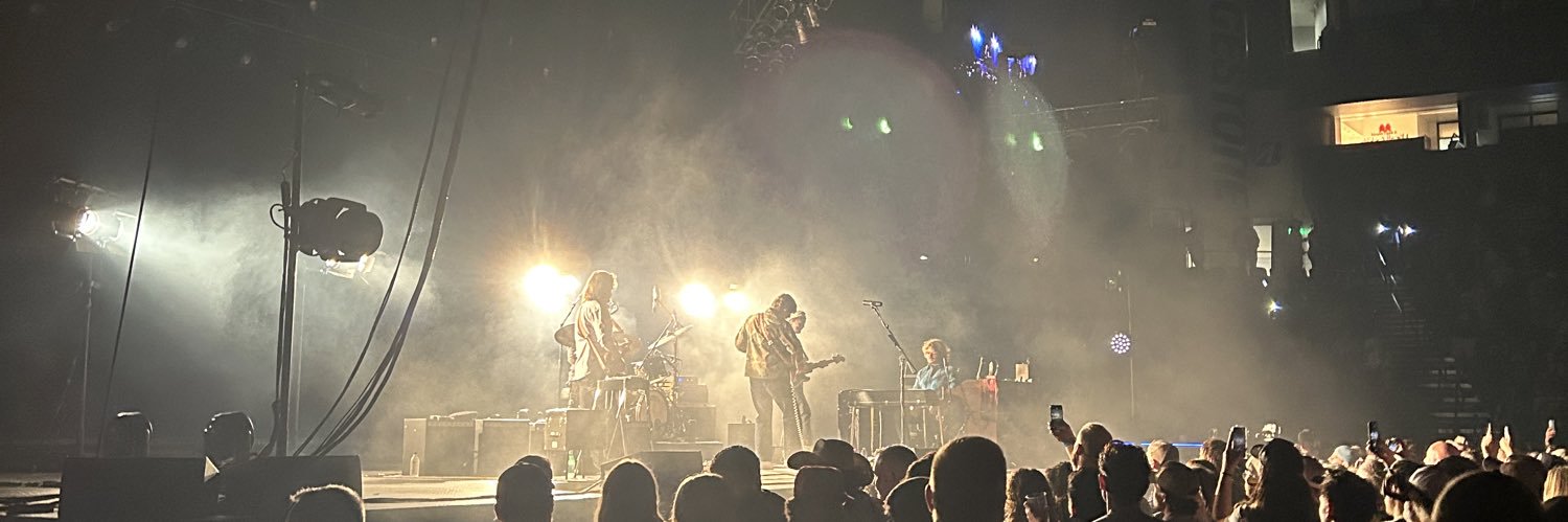 bblakelyj's profile banner image