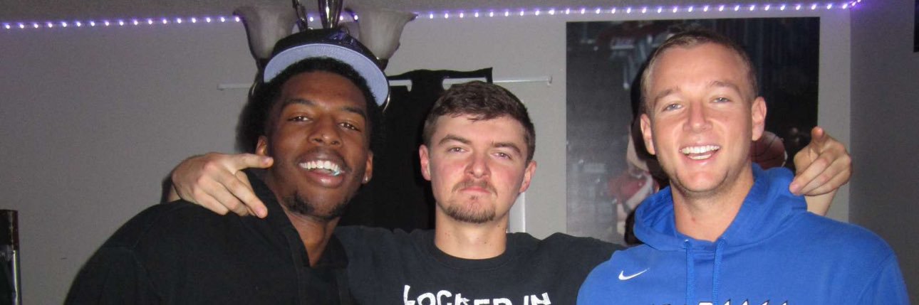 ICHAT👐🏼 banner