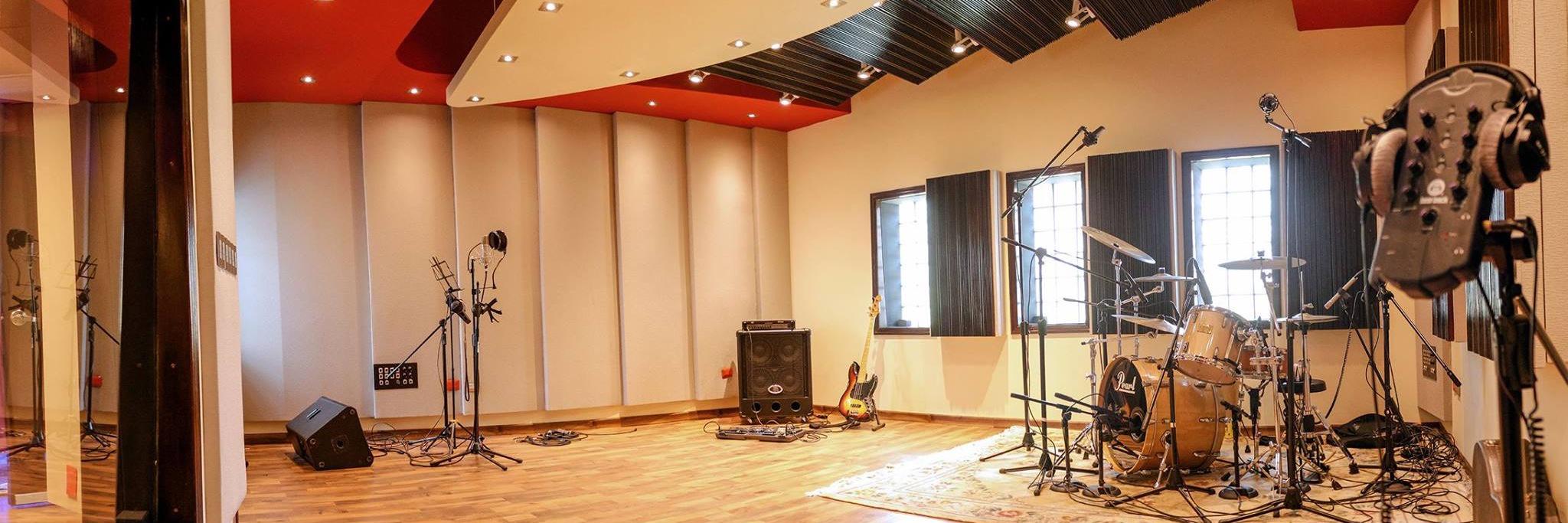 Cosmicsoundsps's profile banner image