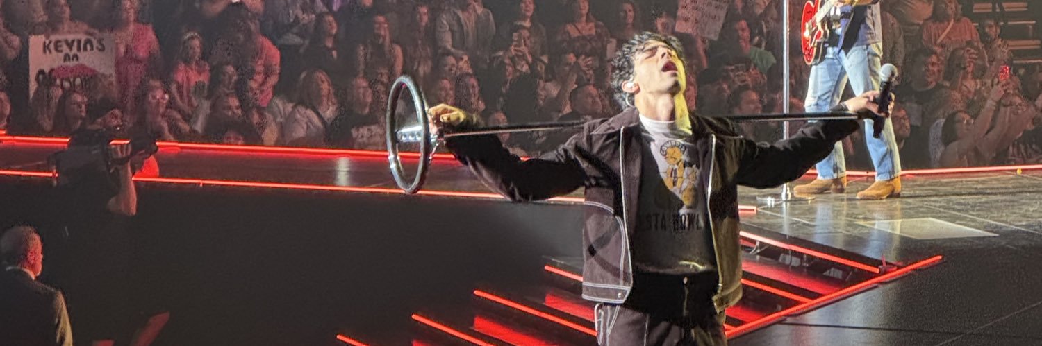 _swift_7's profile banner image