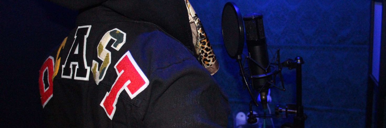 dcastxx's profile banner image