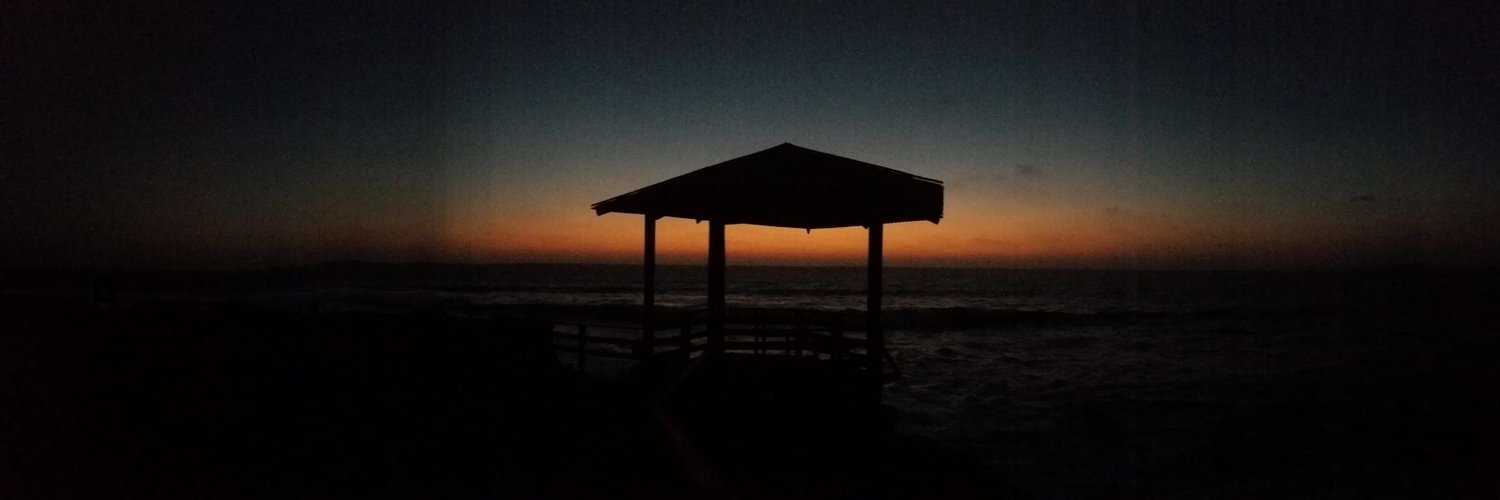 luischasi's profile banner image