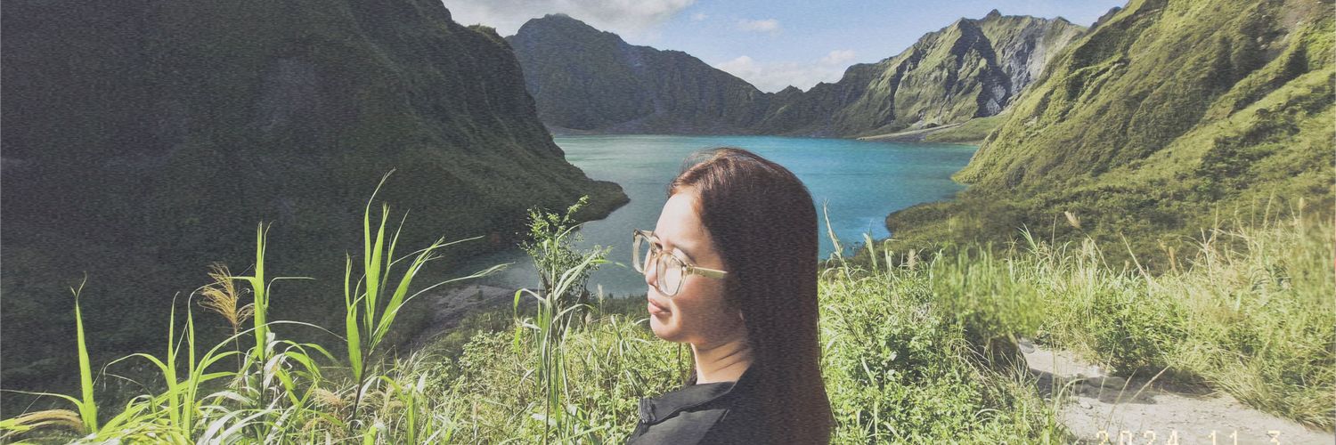 decastrolyn's profile banner image