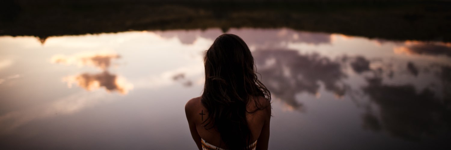 caitlinne_'s profile banner image