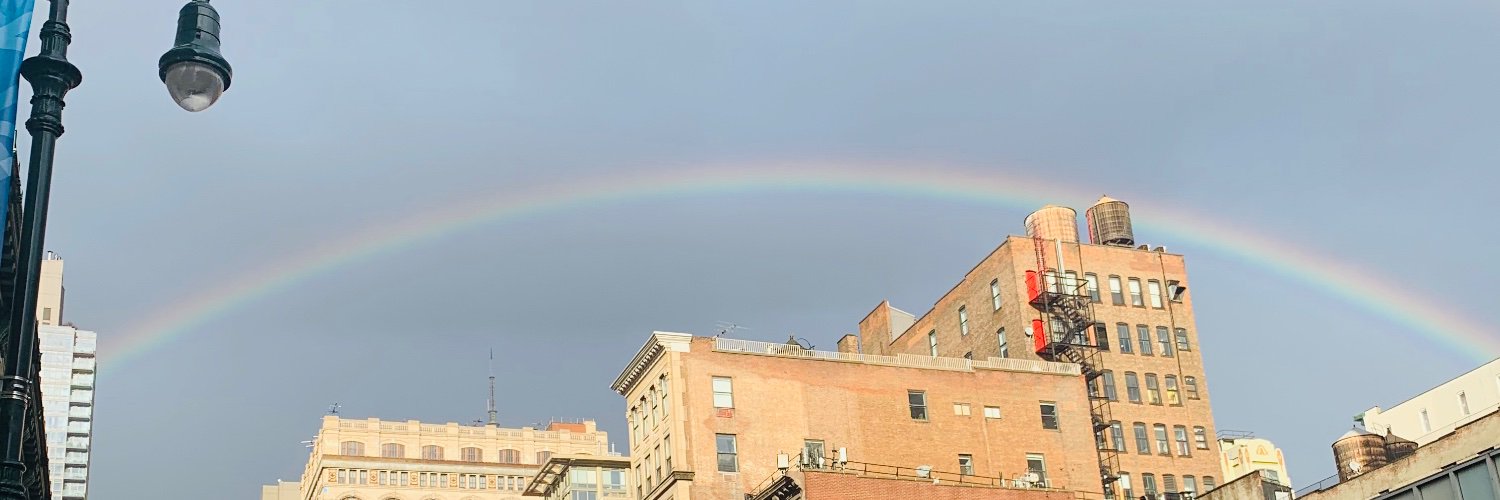 LindsayESQ's profile banner image