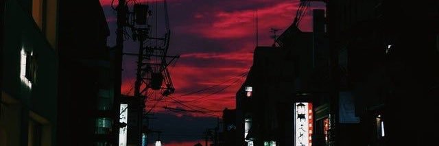 con✰ banner