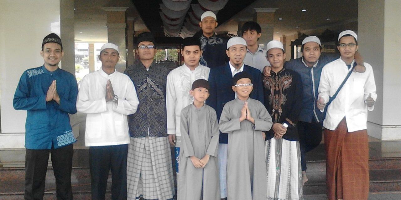 Khadafi_moemmar's profile banner image