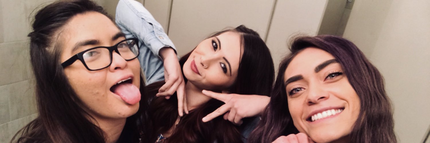 JennOntai's profile banner image