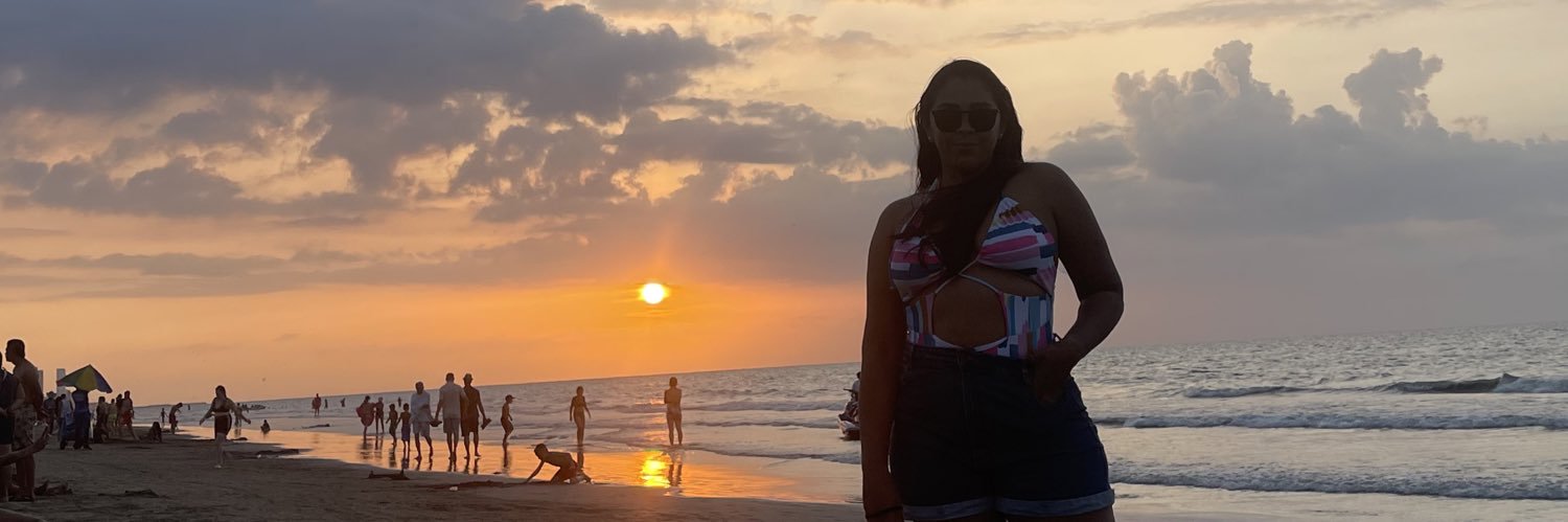 melissamerio's profile banner image
