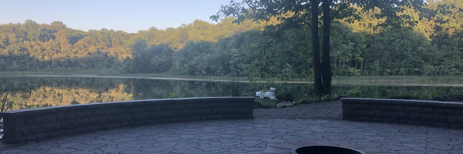 ruth_scholess's profile banner image