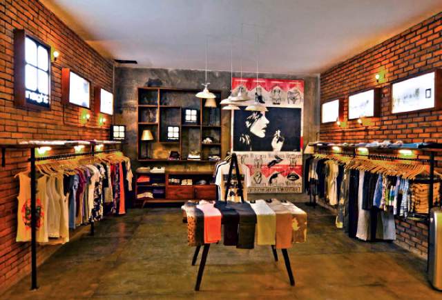 Jumpshit store01 banner