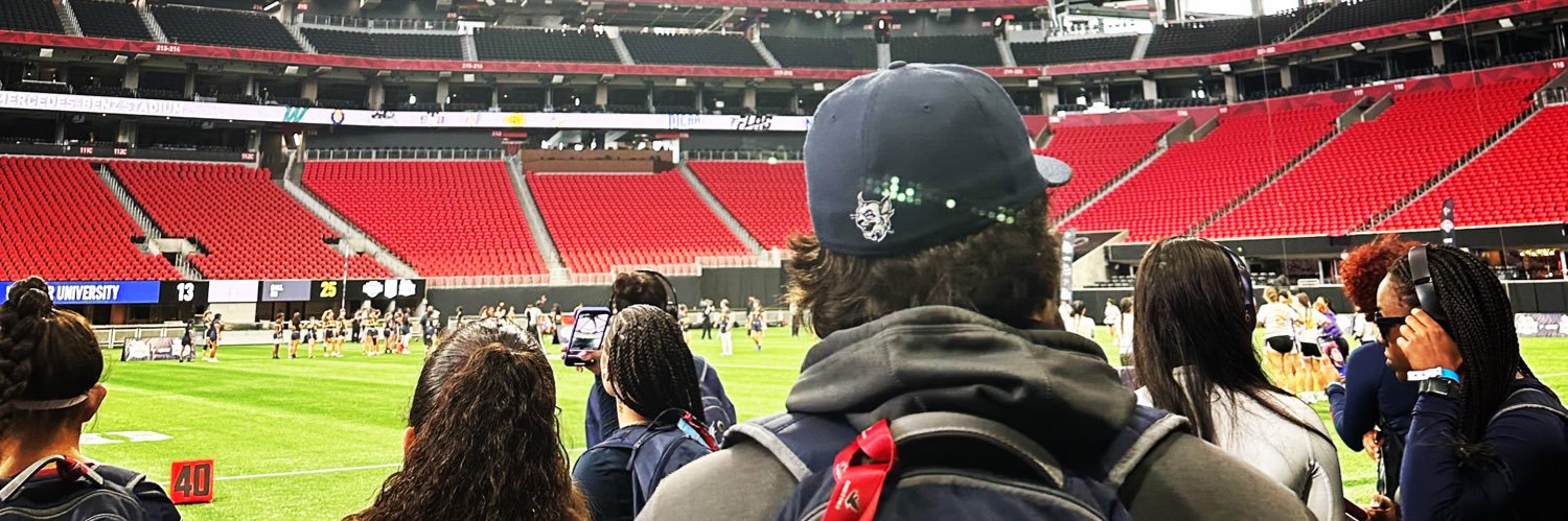 derek12305's profile banner image