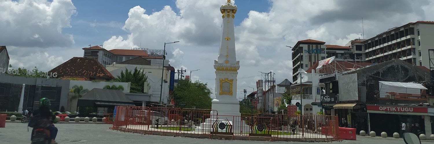 utitante's profile banner image