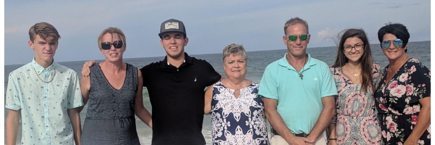 Angelaamos93's profile banner image