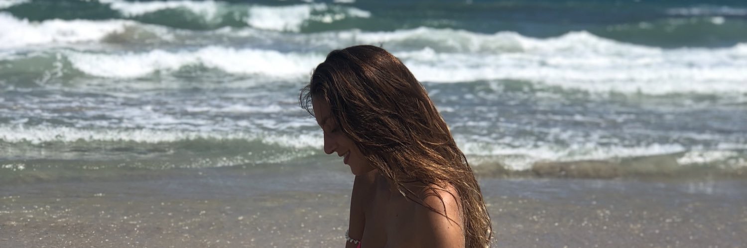 andreea_rd's profile banner image