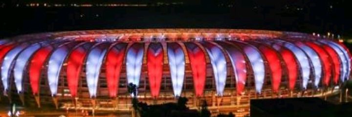 michelefanfa's profile banner image