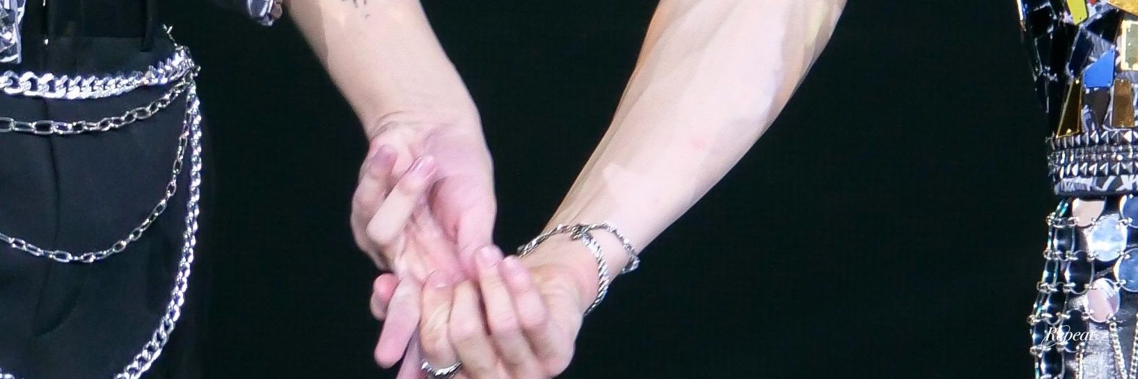 • *₊ ♊︎𝟜 𝒔𝒖𝒏𝒔𝒉𝒊𝒏𝒆 ꕤ༘ • *₊ banner