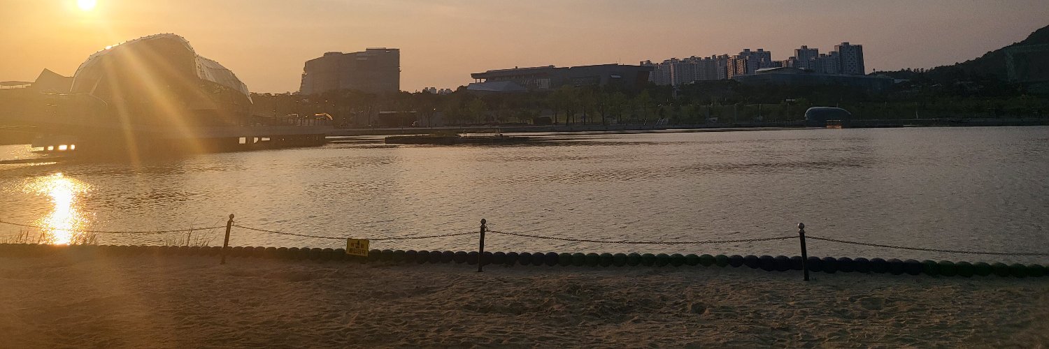 ktd78622's profile banner image