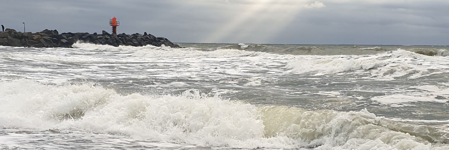 RussiaSuxx's profile banner image