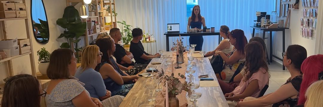 winwithlorena's profile banner image