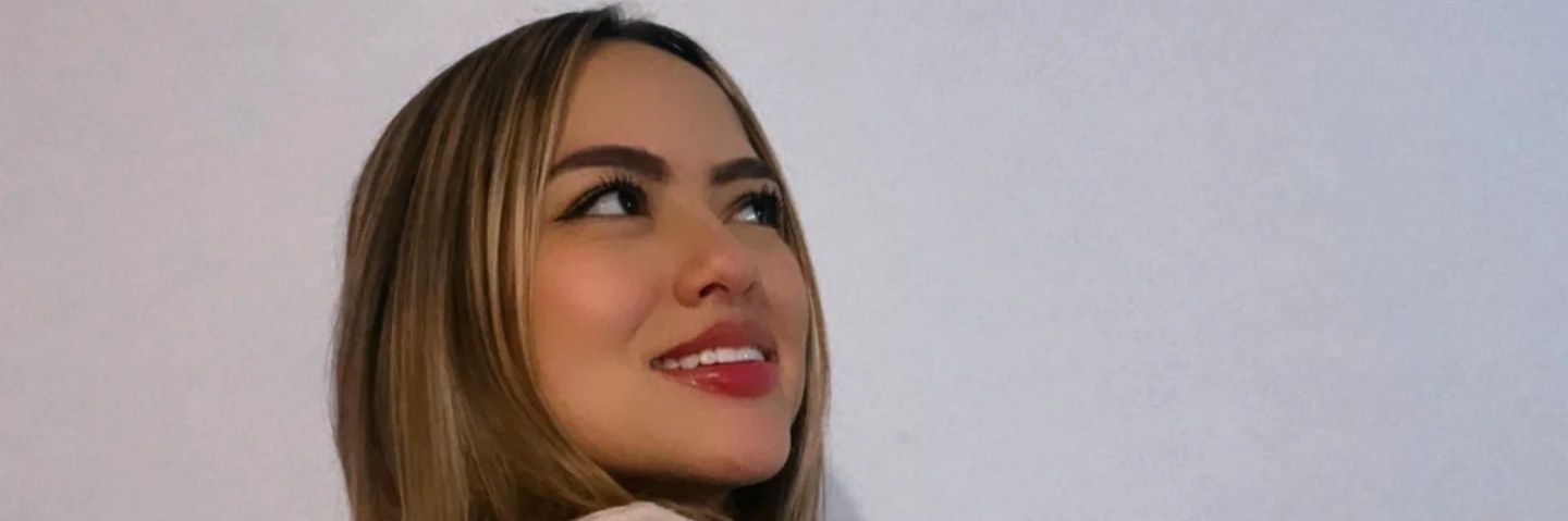 asiul131's profile banner image