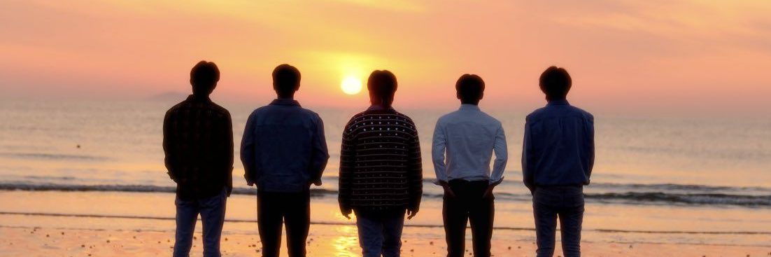 trsandi30's profile banner image