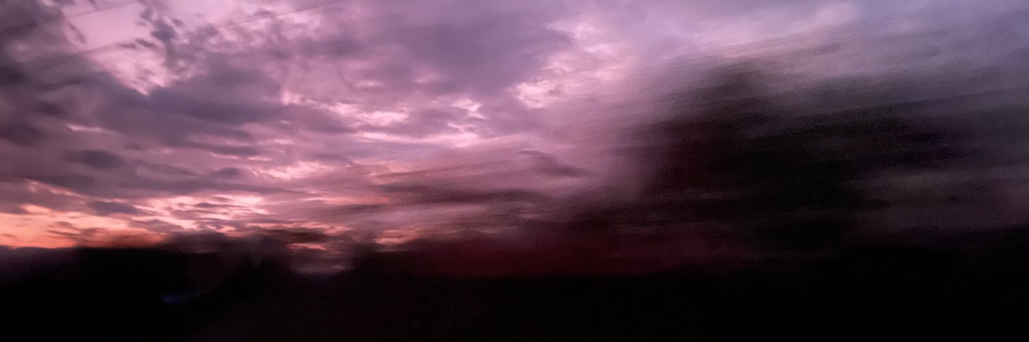 julsss_gr's profile banner image