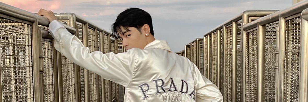 comeononie's profile banner image