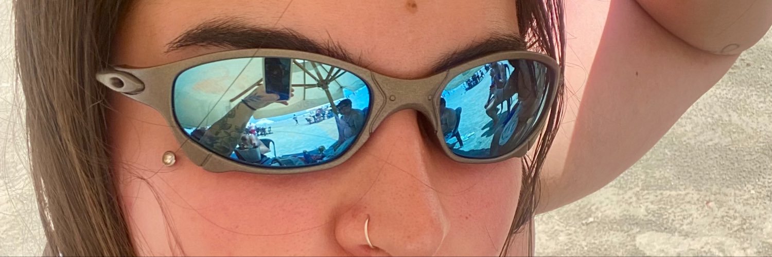 tvsroman's profile banner image