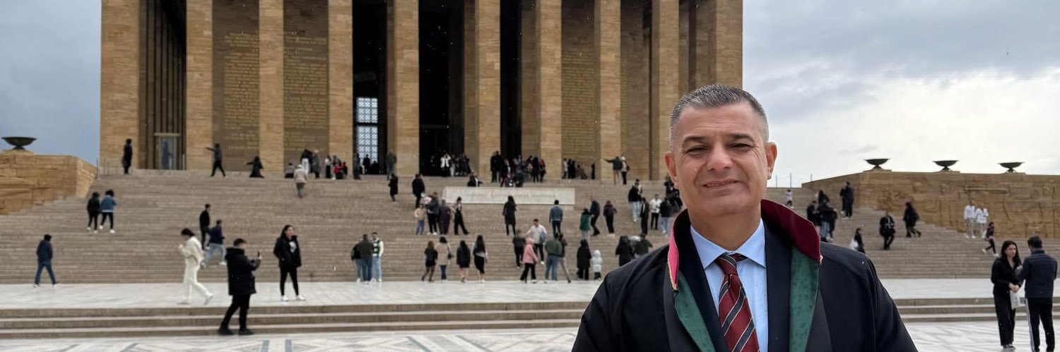 ozanvaral's profile banner image