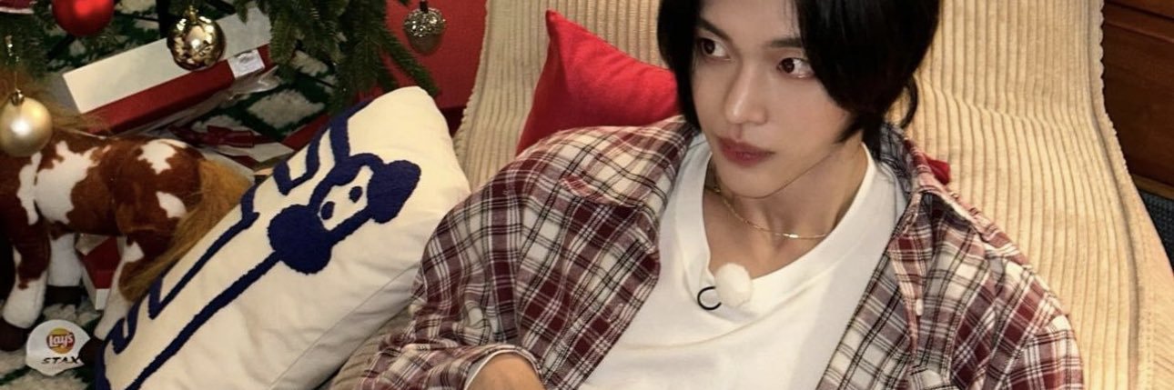 cheseapeach's profile banner image