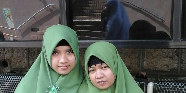 AzraTifatul's profile banner image