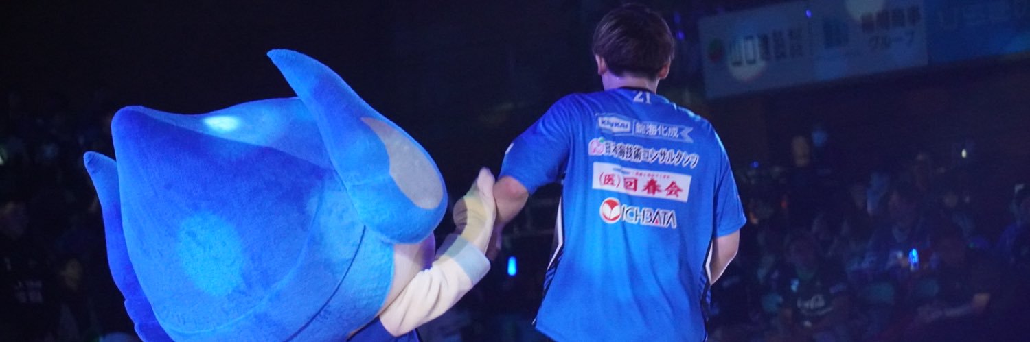 21y410's profile banner image
