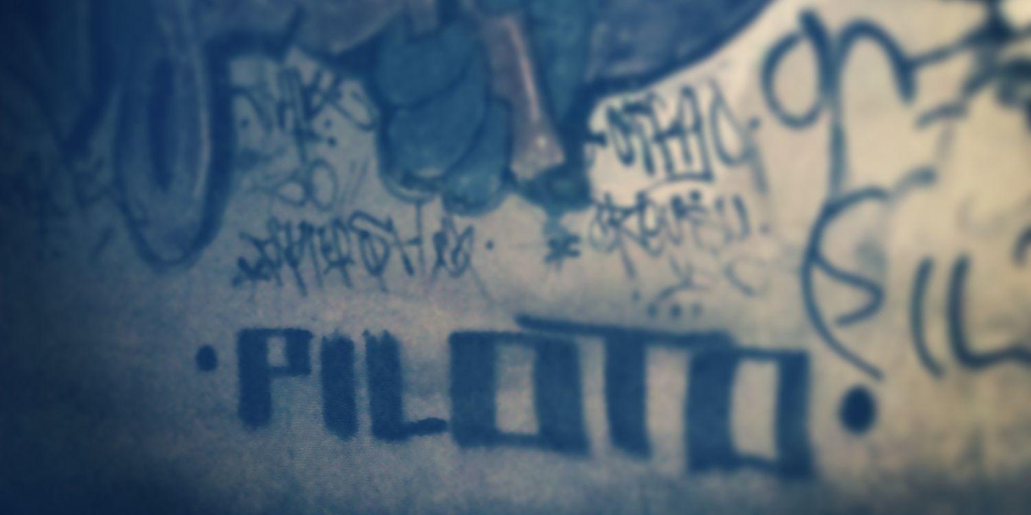 O05704's profile banner image
