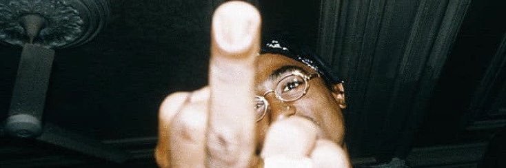 Q banner