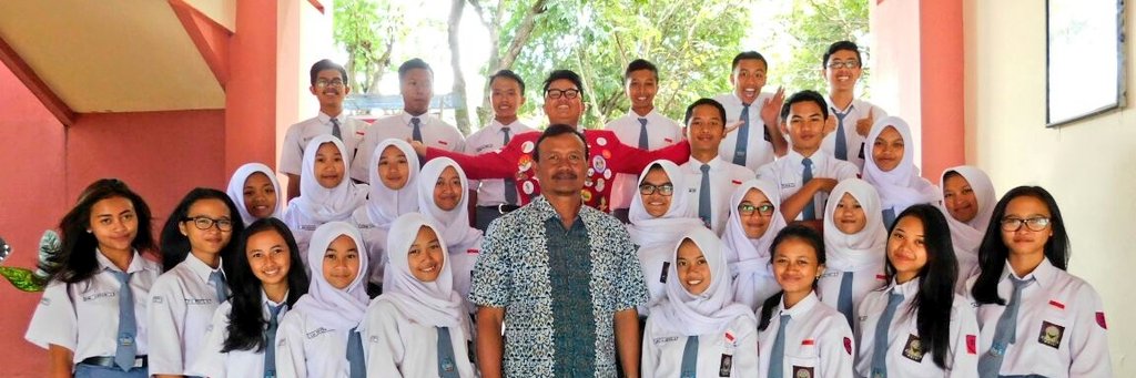 XII IPS 2 banner
