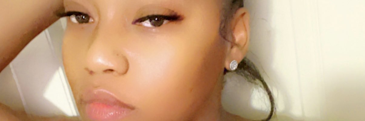 PrettyGirl_Pee's profile banner image