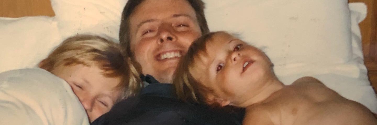 izzywedge's profile banner image